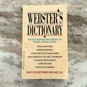 Websters Dictionary Designed For Everyday Use In Home, School & Office Book